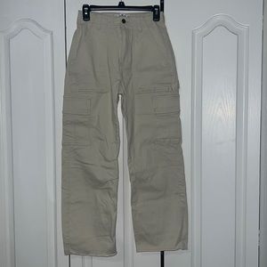 Hollister Cargo Jeans